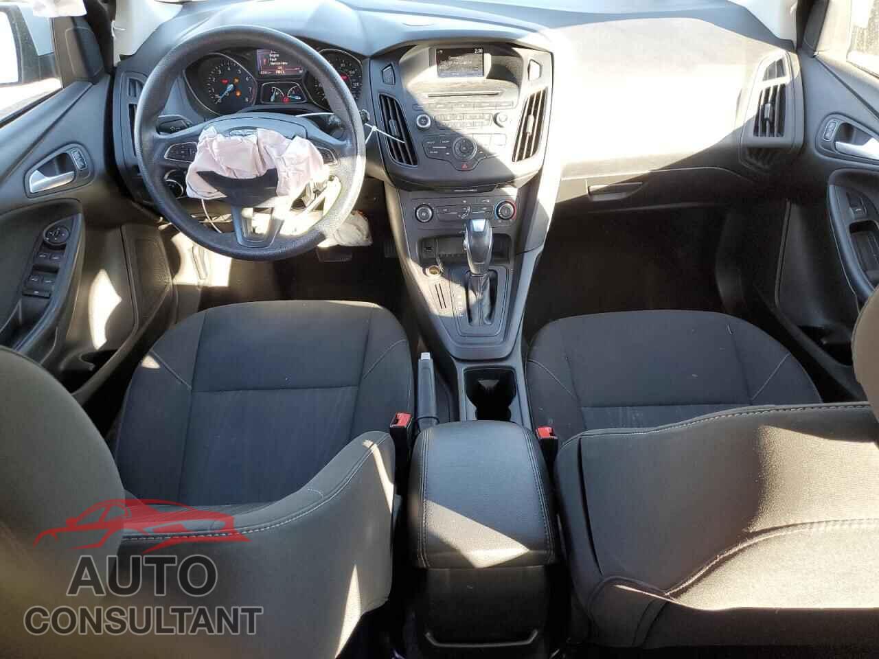 FORD FOCUS 2016 - 1FADP3K25GL313007