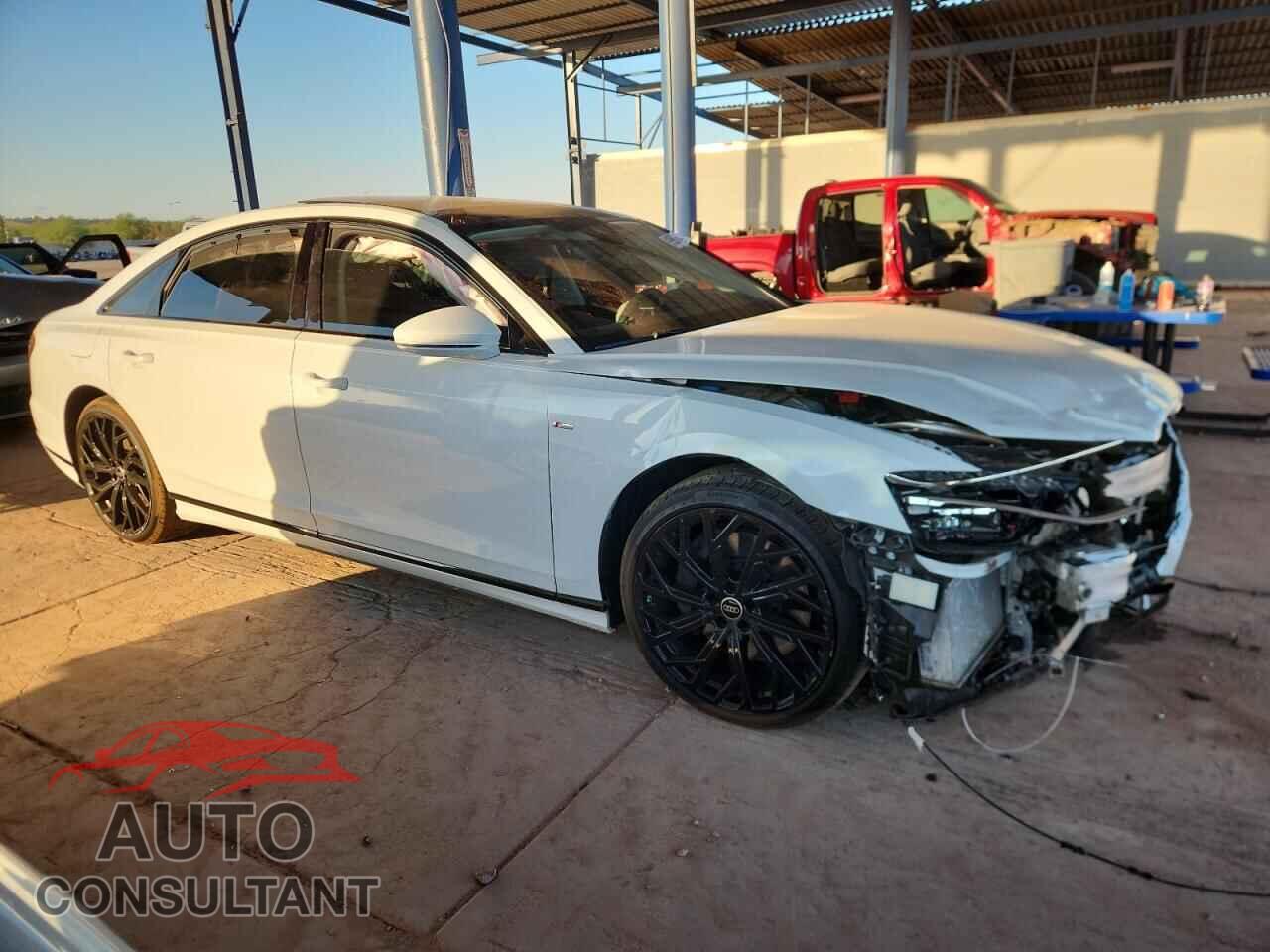 AUDI A8 2024 - WAULDAF88RN007828