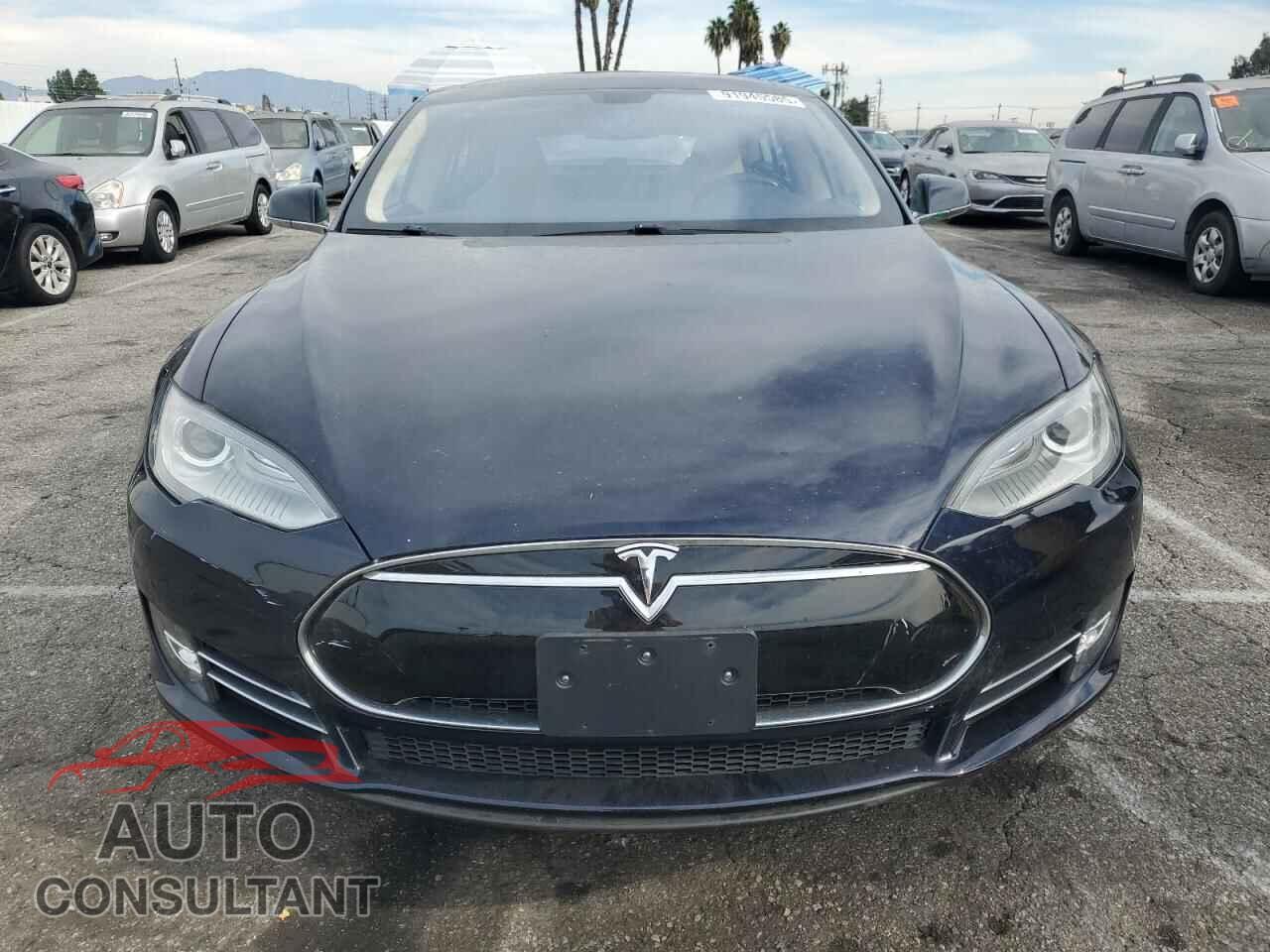 TESLA MODEL S 2013 - 5YJSA1CN2DFP04209