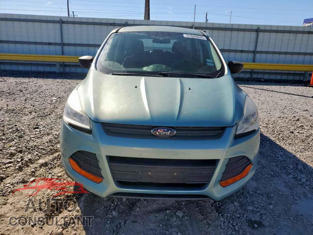 FORD ESCAPE 2013 - 1FMCU0F79DUB54805