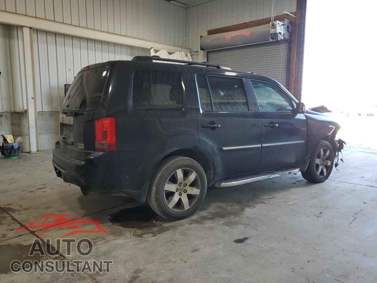 HONDA PILOT 2013 - 5FNYF4H97DB047822