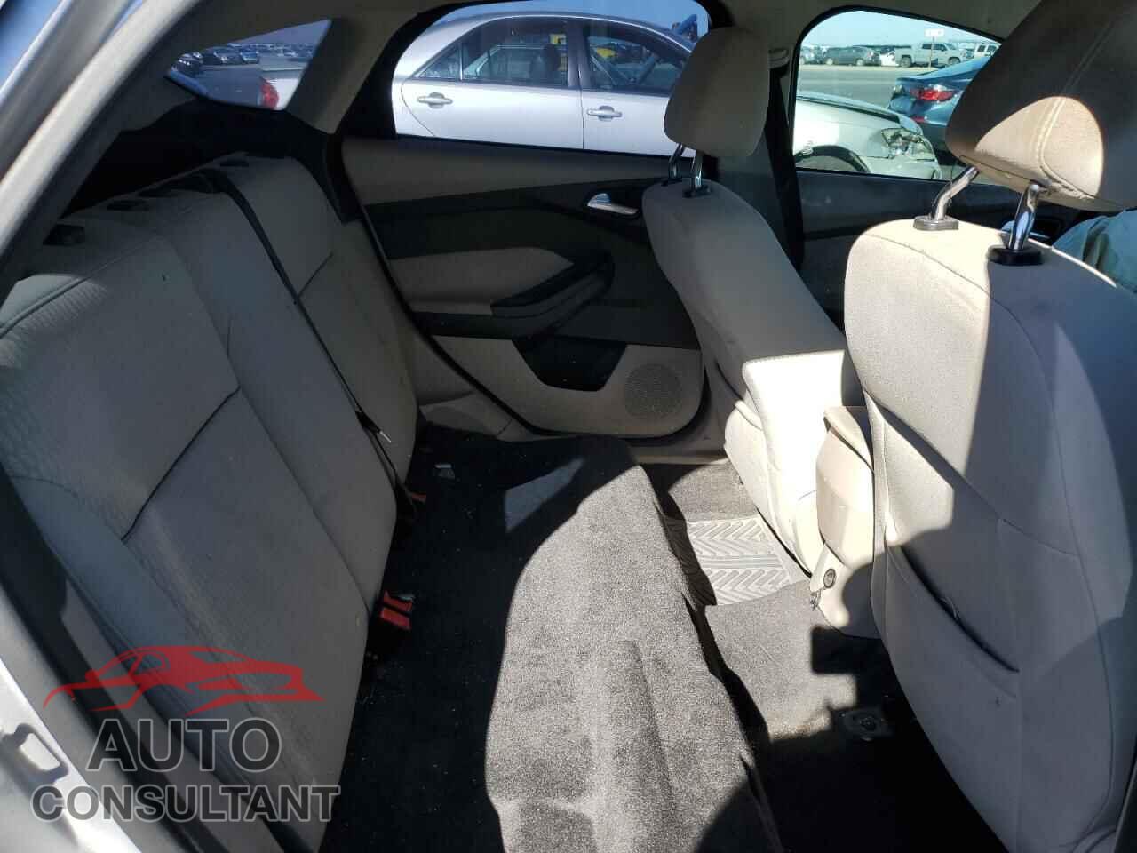 FORD FOCUS 2012 - 1FAHP3M28CL333664