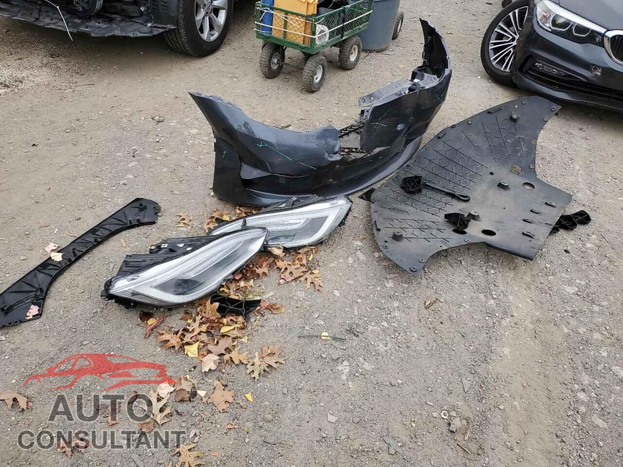 TESLA MODEL S 2017 - 5YJSA1E15HF209440