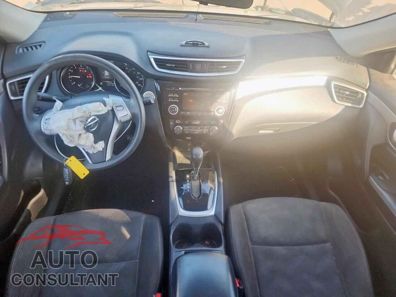 NISSAN ROGUE 2015 - KNMAT2MV4FP548242