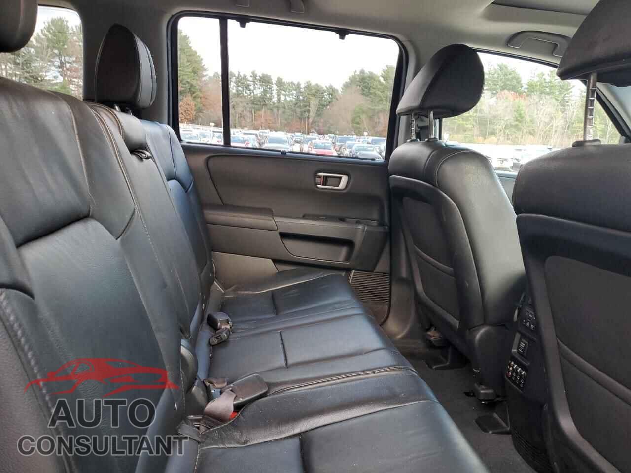 HONDA PILOT 2013 - 5FNYF4H96DB072369
