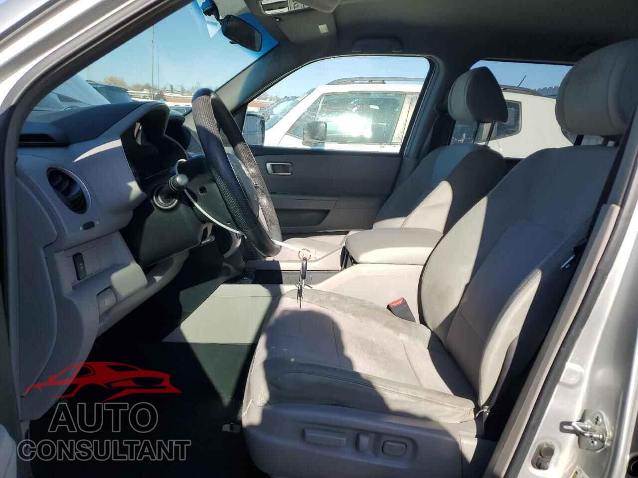 HONDA PILOT 2009 - 5FNYF48409B044790