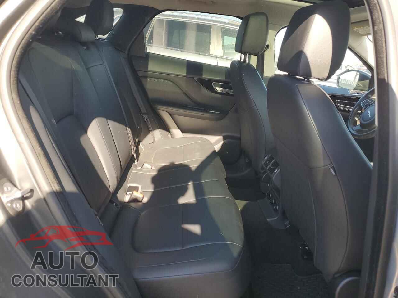 JAGUAR F-PACE 2017 - SADCJ2BN4HA095087