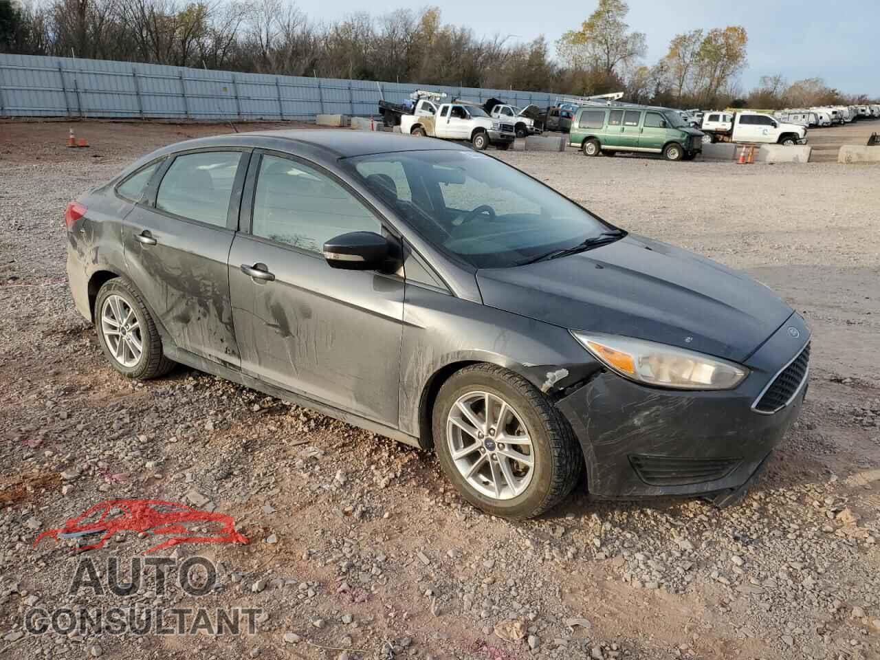 FORD FOCUS 2017 - 1FADP3F23HL300557