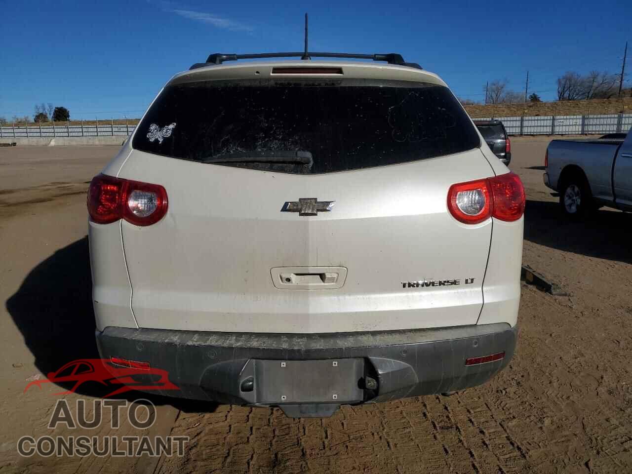 CHEVROLET TRAVERSE 2011 - 1GNKRJED9BJ206244