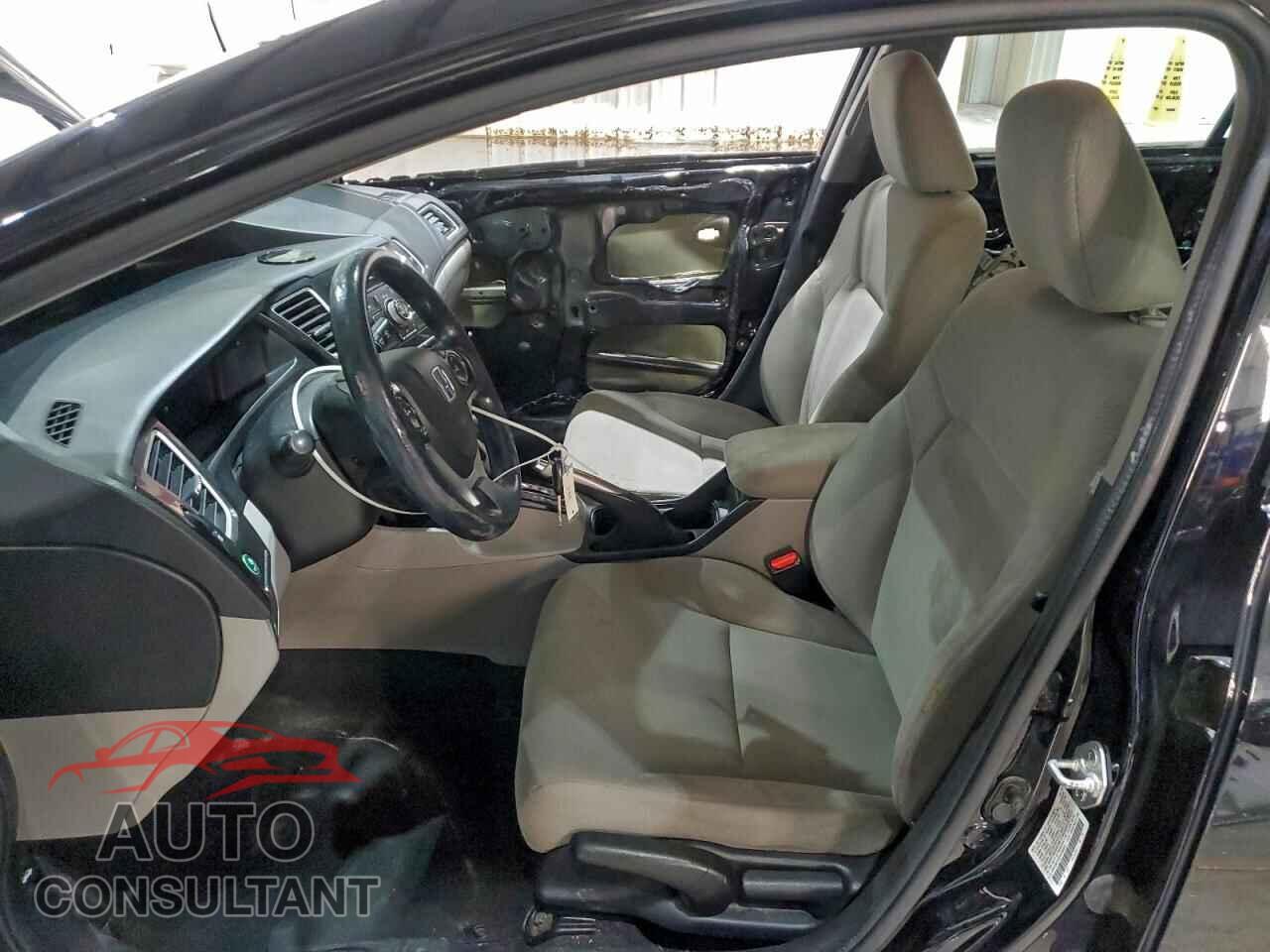 HONDA CIVIC 2013 - 2HGFB2F53DH556695