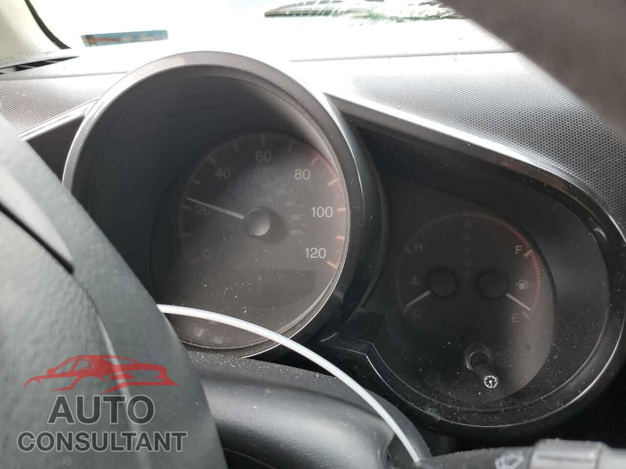 HONDA ELEMENT 2010 - 5J6YH1H98AL000553