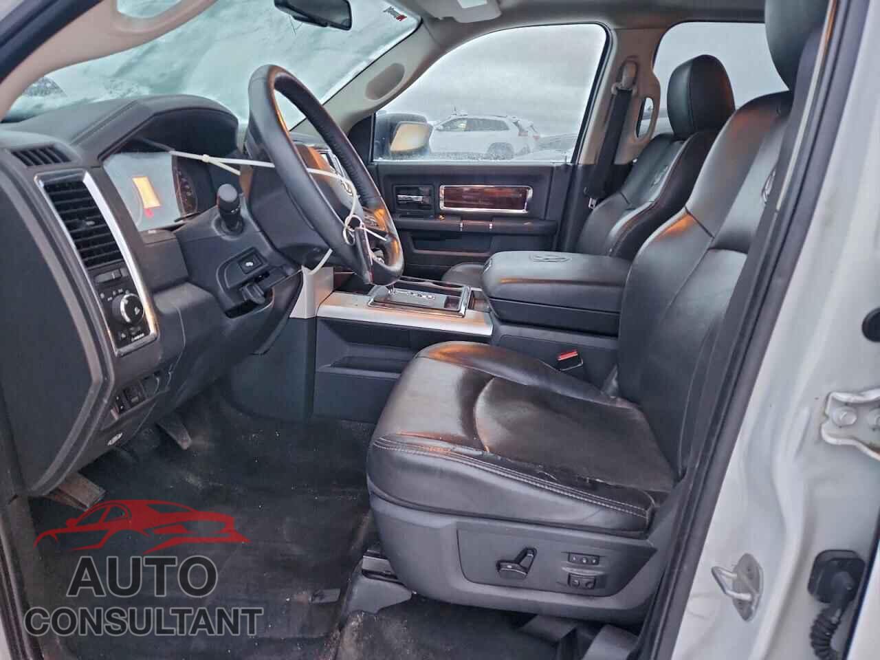 DODGE RAM 1500 2012 - 1C6RD7NT0CS130965