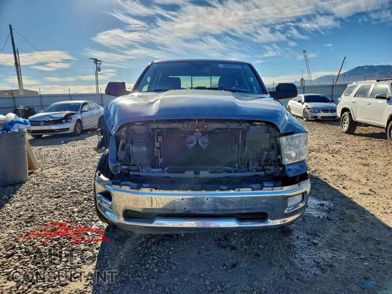 DODGE RAM 1500 2012 - 1C6RD7LT6CS341140