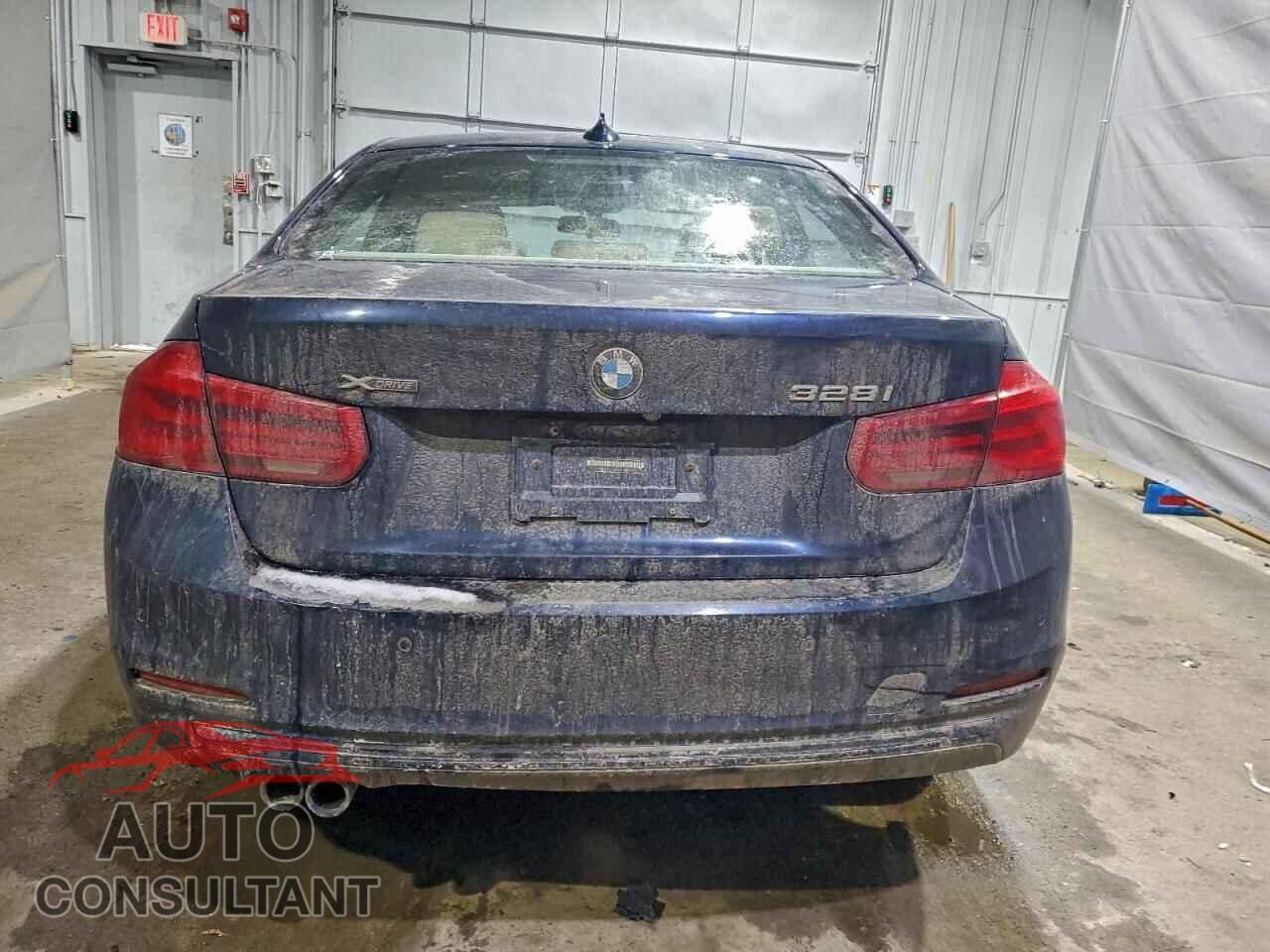 BMW 3 SERIES 2016 - WBA8E3G5XGNU05719