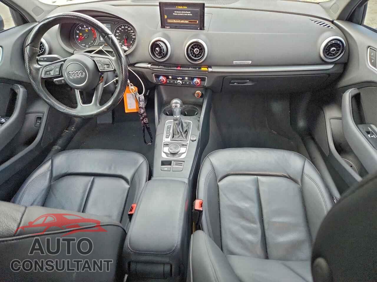 AUDI A3 2017 - WAUB8GFF2H1030612