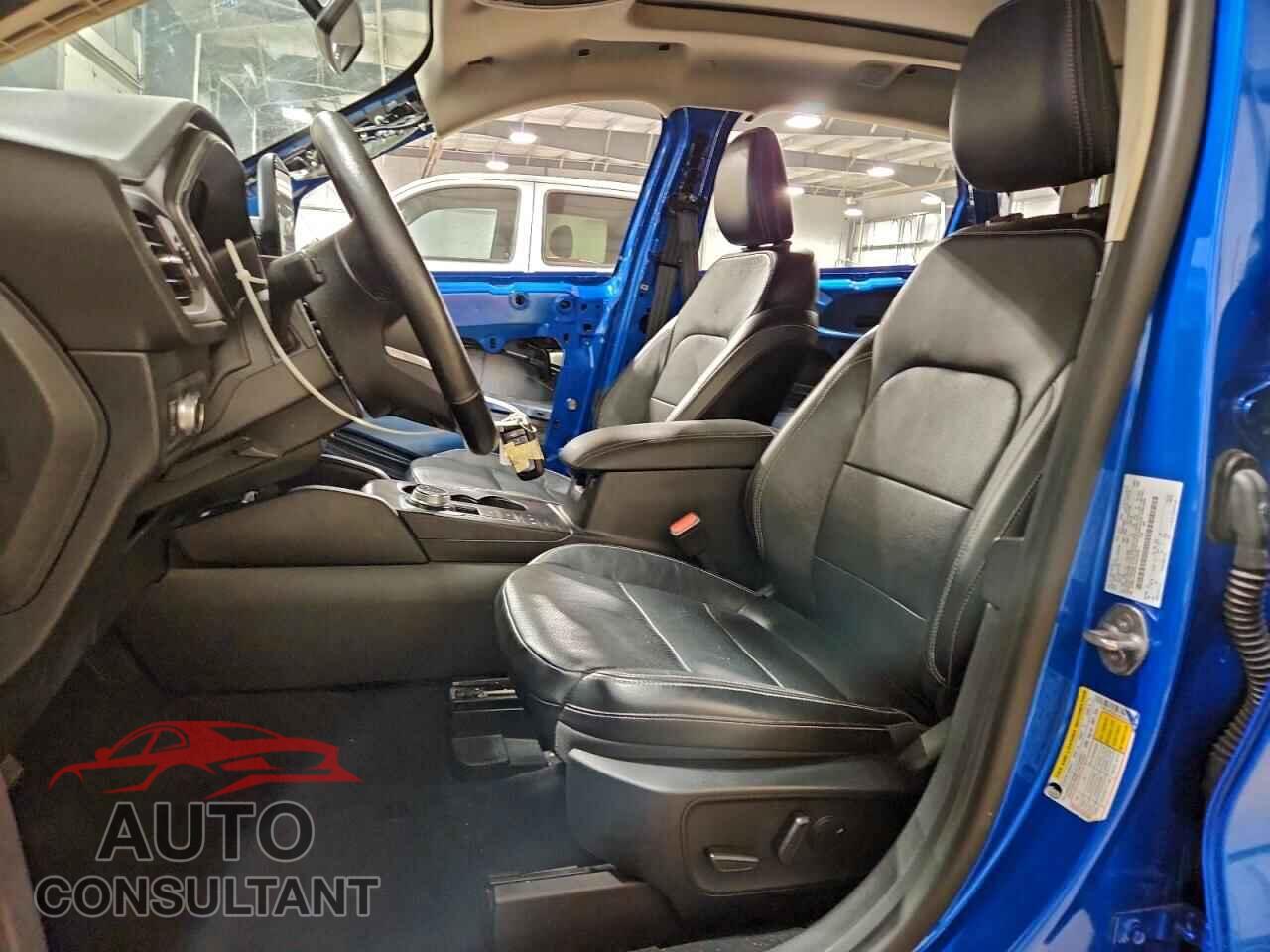 FORD ESCAPE 2020 - 1FMCU9DZ5LUA15309