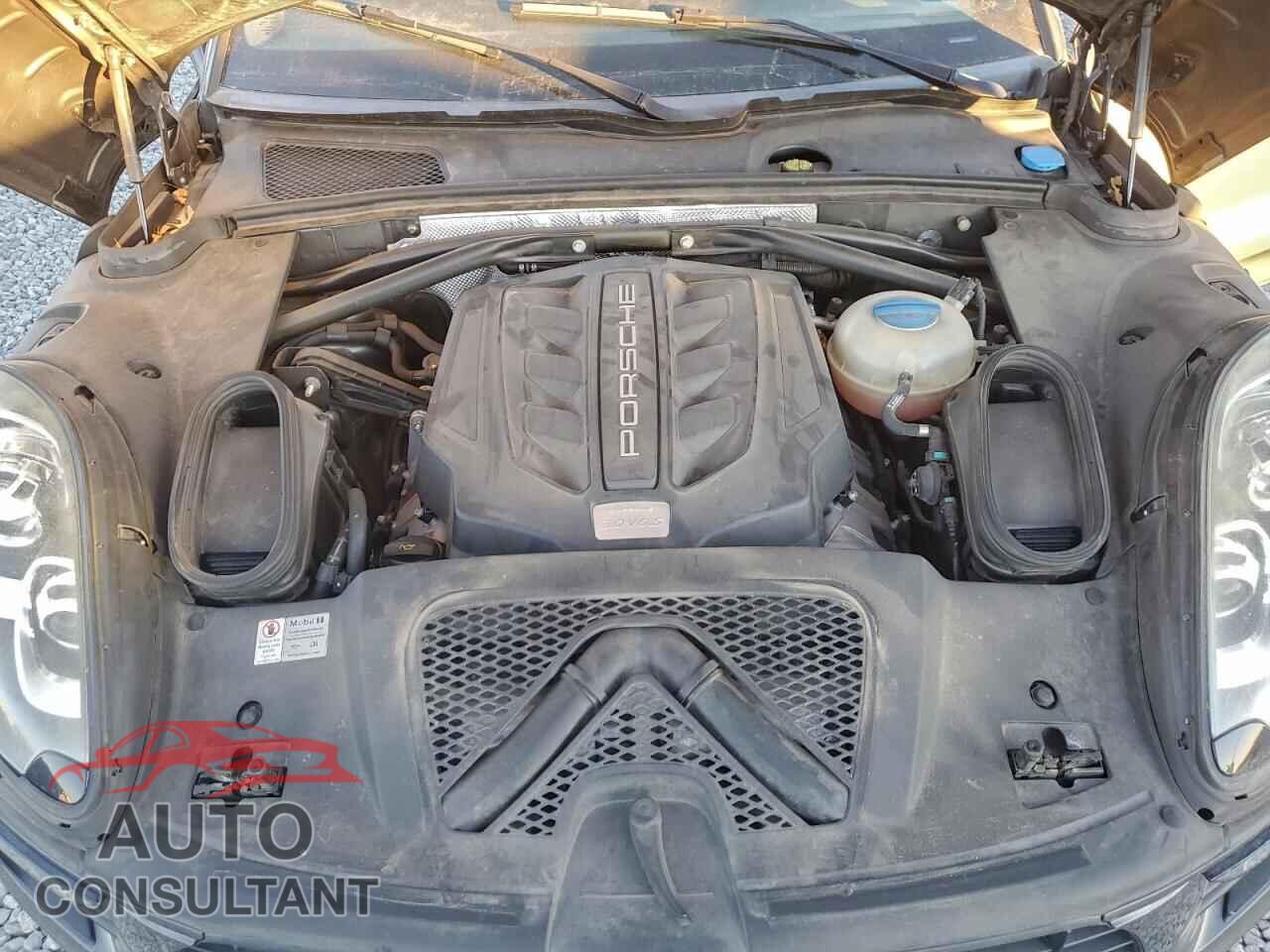 PORSCHE MACAN 2016 - WP1AB2A59GLB49907