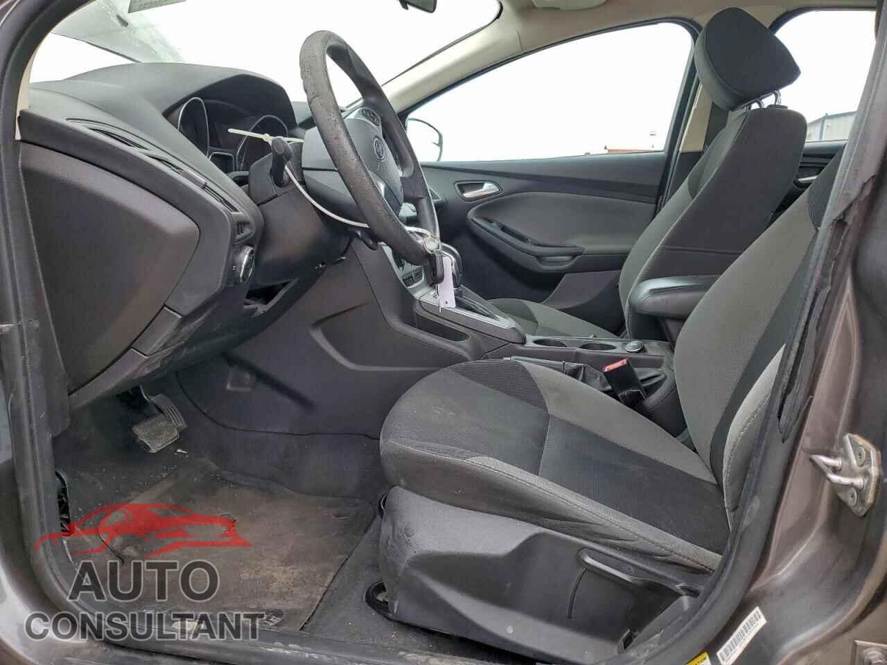 FORD FOCUS 2014 - 1FADP3F29EL287633
