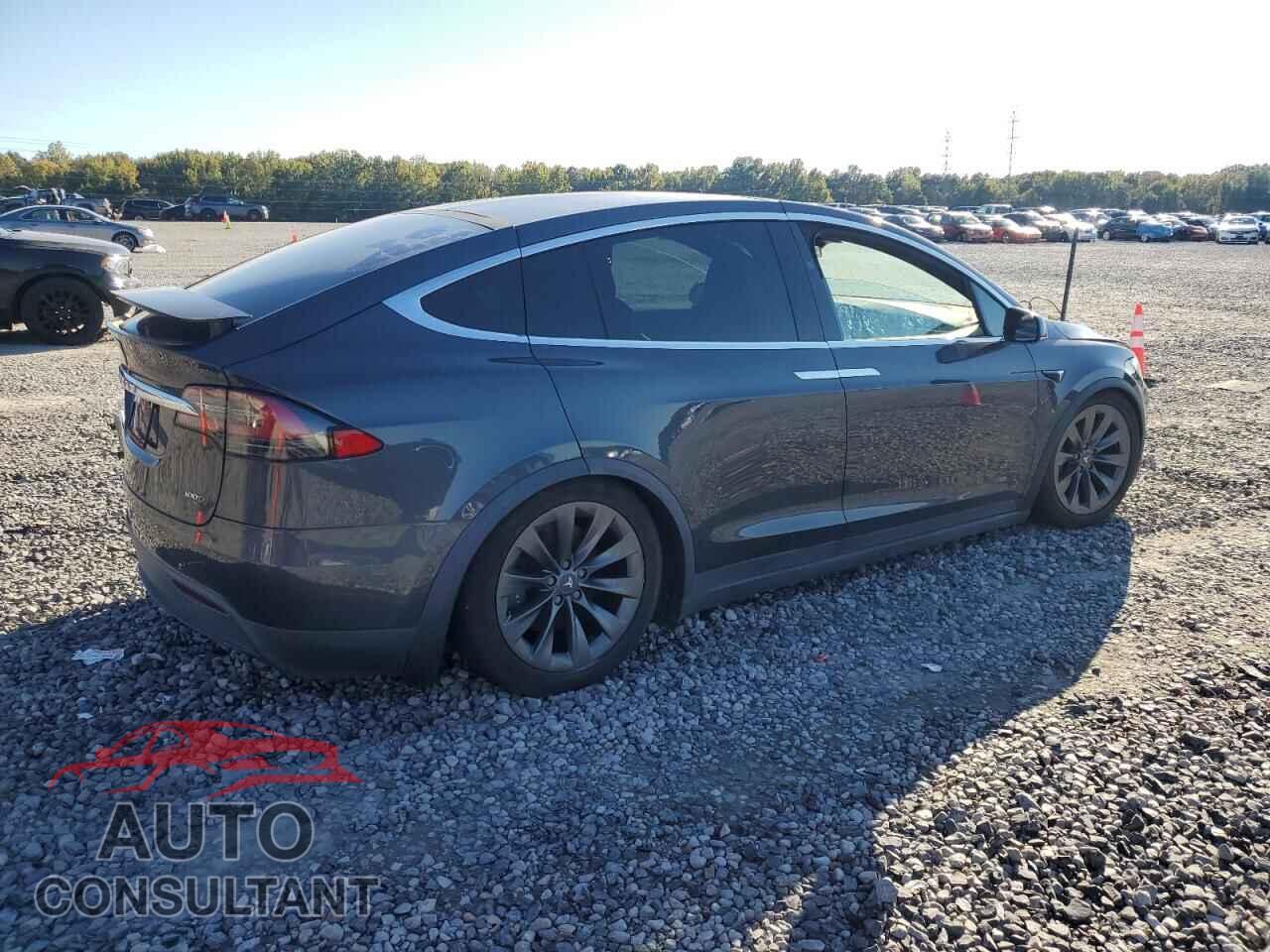 TESLA MODEL X 2017 - 5YJXCBE2XHF056830