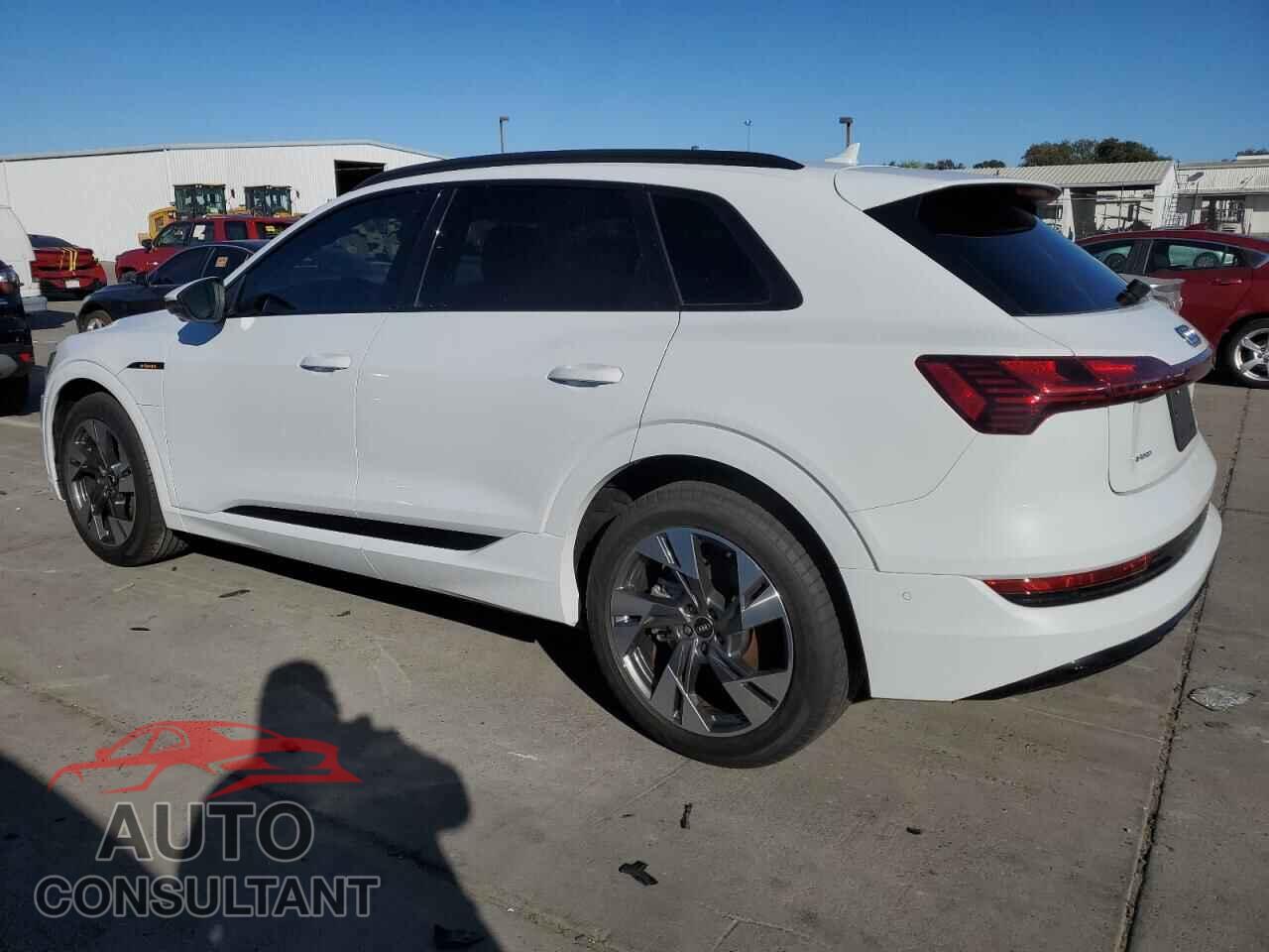 AUDI E-TRON 2021 - WA1AAAGE7MB007251