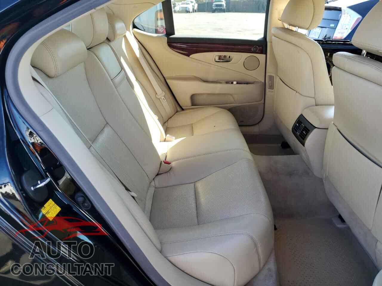 LEXUS LS460 2012 - JTHBL5EF6C5111832