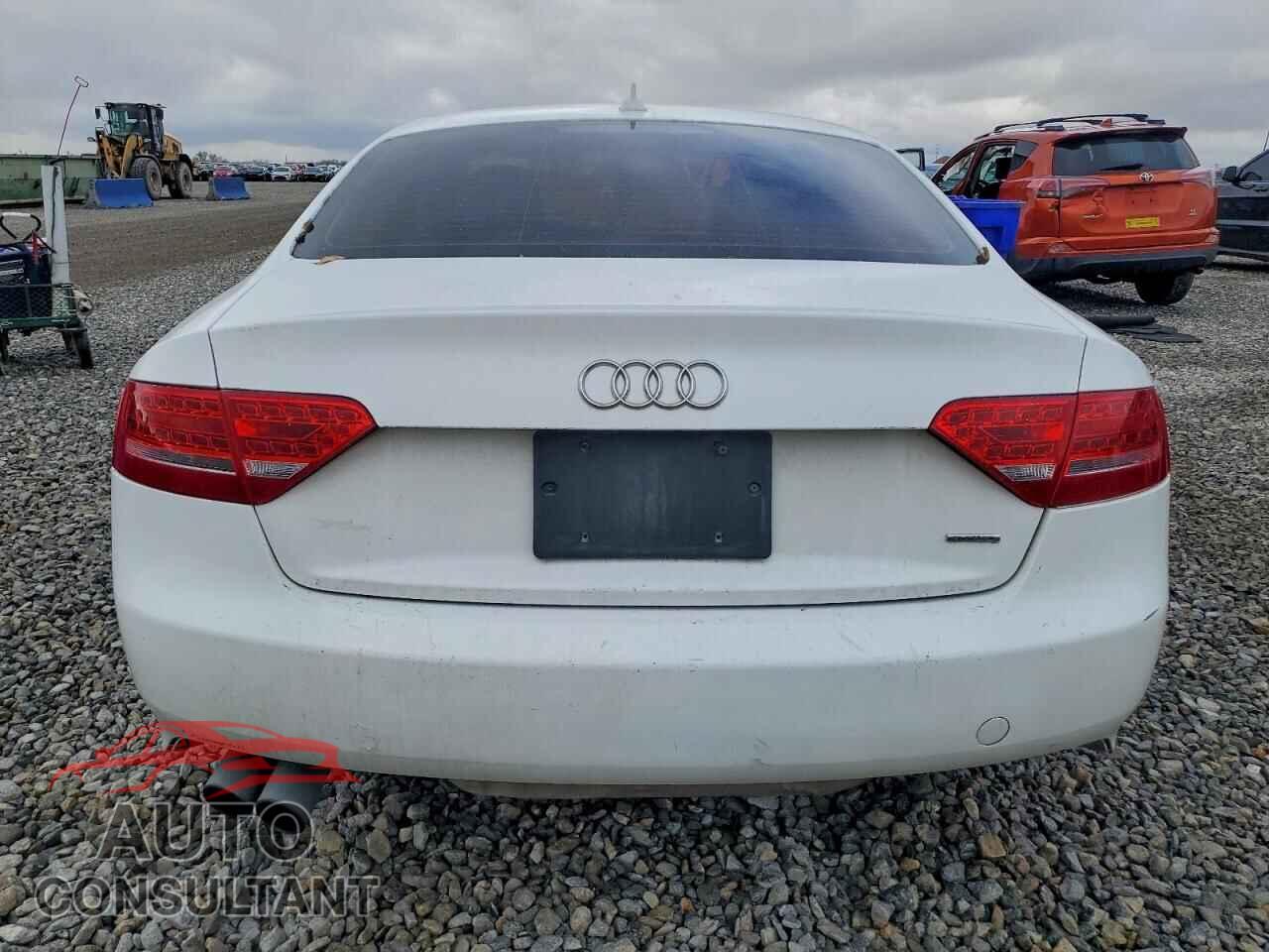 AUDI A5 2011 - WAURFAFR4BA024149