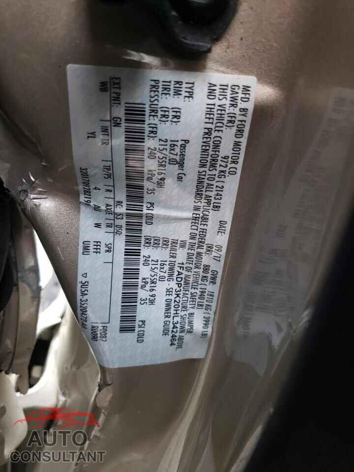 FORD FOCUS 2017 - 1FADP3K20HL342464