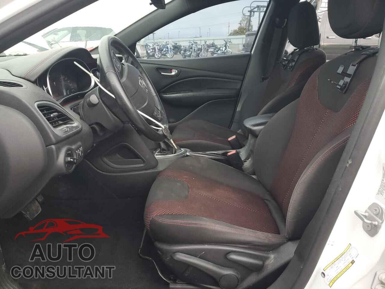DODGE DART 2016 - 1C3CDFBB2GD653262