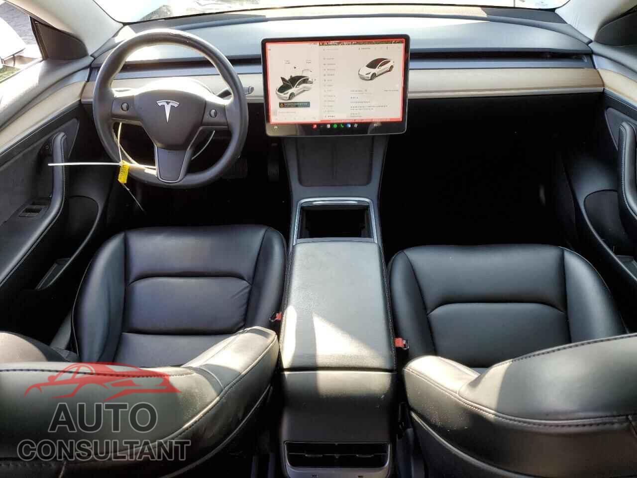 TESLA MODEL 3 2021 - 5YJ3E1EA3MF996472