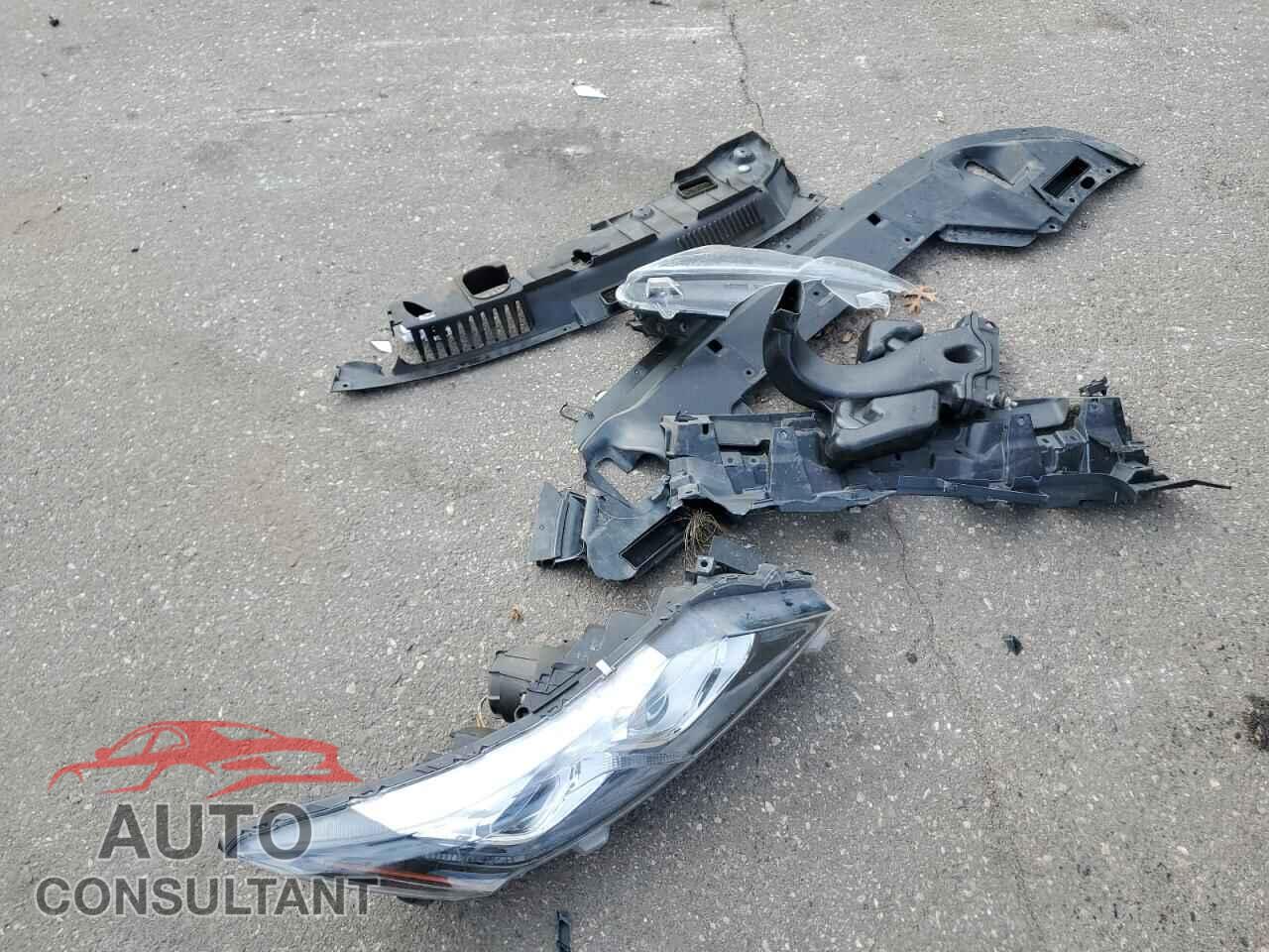 MITSUBISHI ECLIPSE 2018 - JA4AT4AAXJZ048008