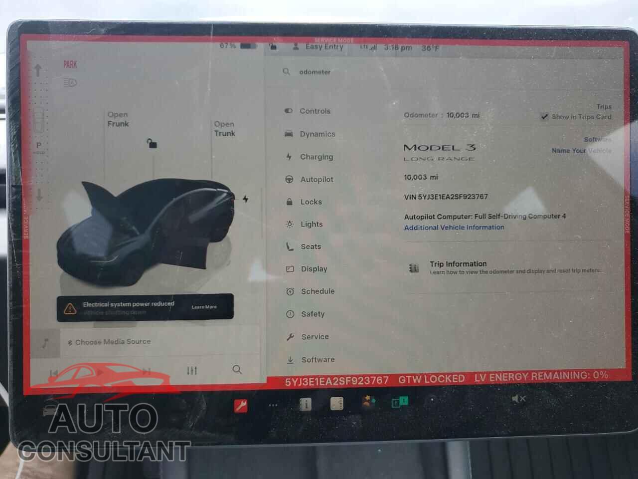 TESLA MODEL 3 2025 - 5YJ3E1EA2SF923767