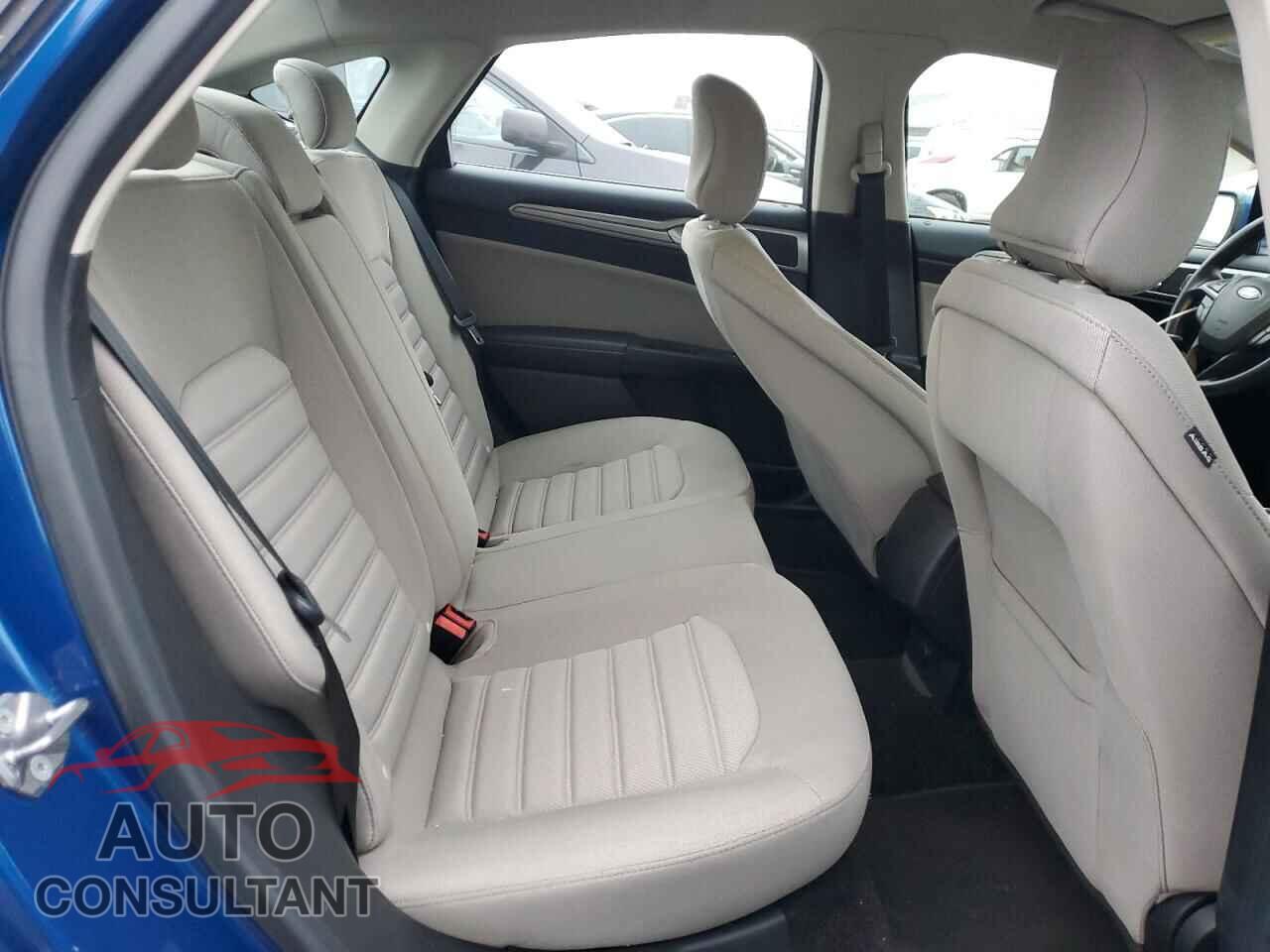 FORD FUSION 2017 - 3FA6P0UU0HR347607