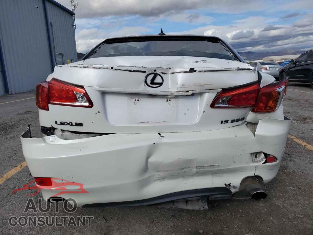 LEXUS IS 2010 - JTHBF5C29A5107360