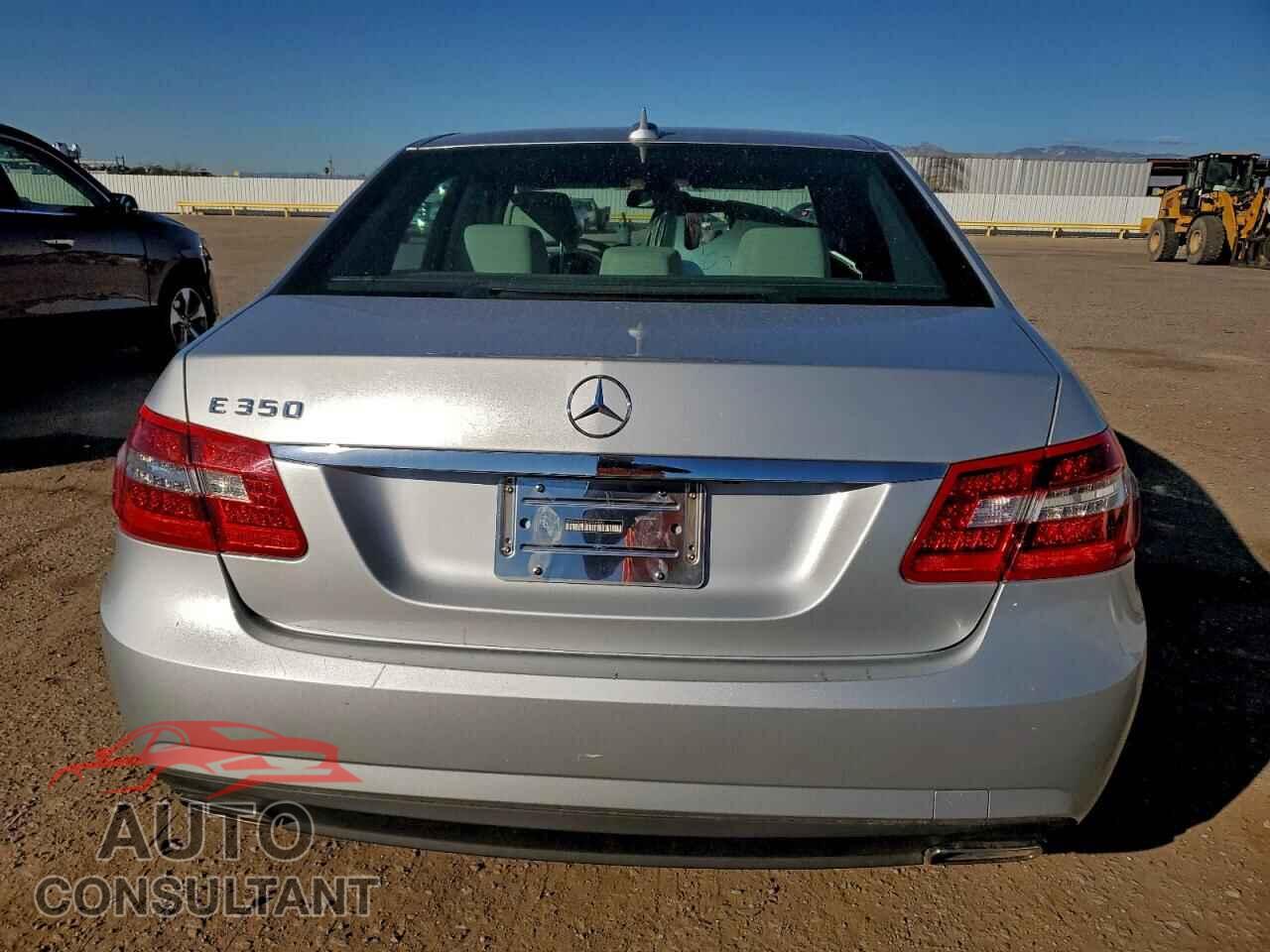 MERCEDES-BENZ E-CLASS 2012 - WDDHF5KB2CA534960