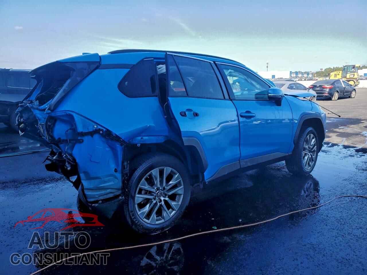 TOYOTA RAV4 2019 - 2T3C1RFV0KC011663