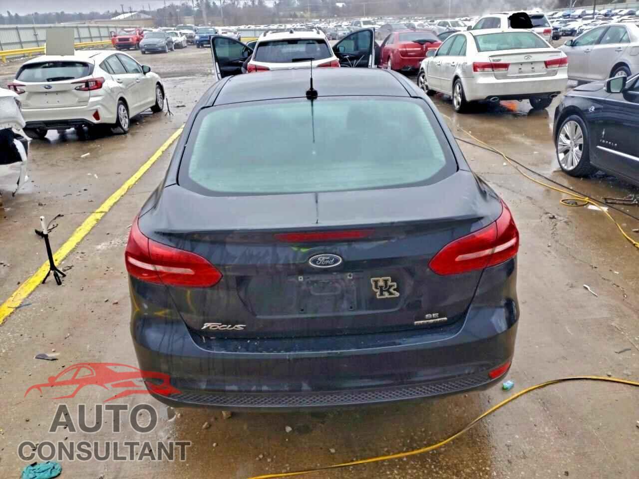 FORD FOCUS 2016 - 1FADP3F27GL244329