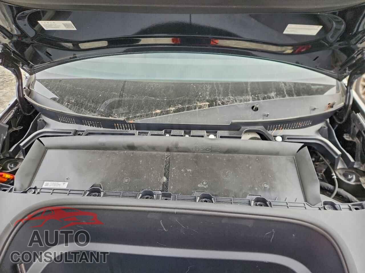 TESLA MODEL Y 2026 - 7SAYGDEDXTF435151
