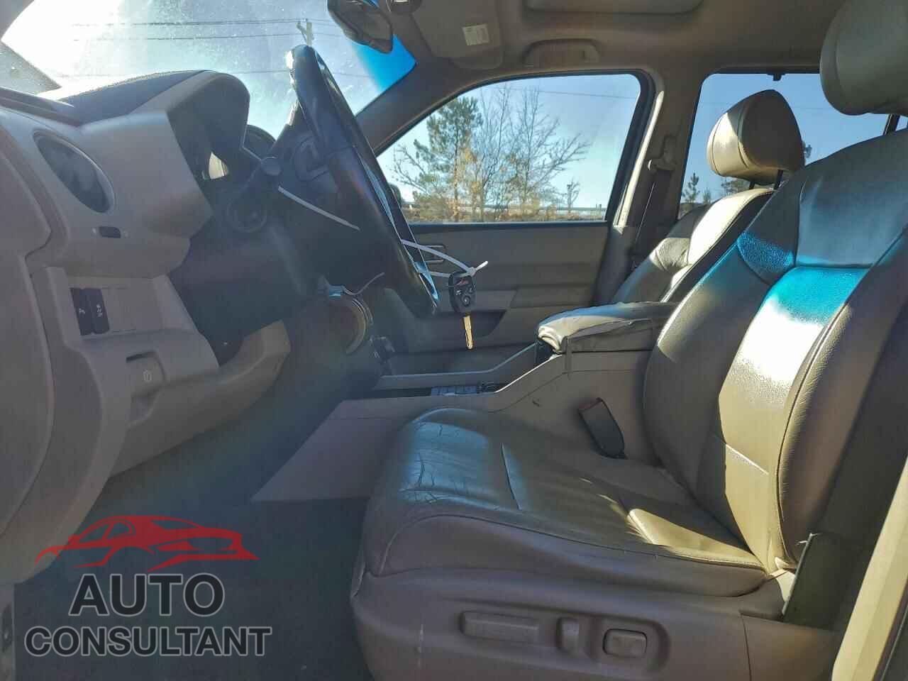 HONDA PILOT 2014 - 5FNYF3H90EB001468