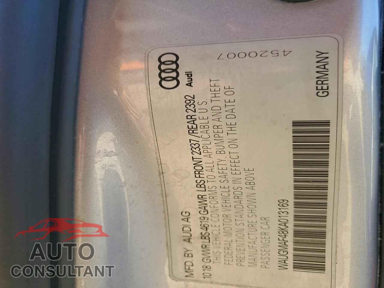 AUDI A4 2019 - WAUGMAF48KA013169