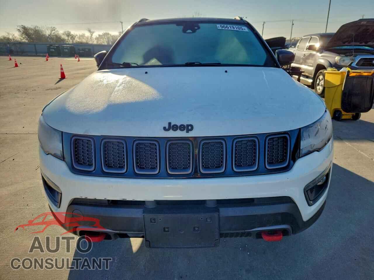 JEEP COMPASS 2017 - 3C4NJDDB3HT667701