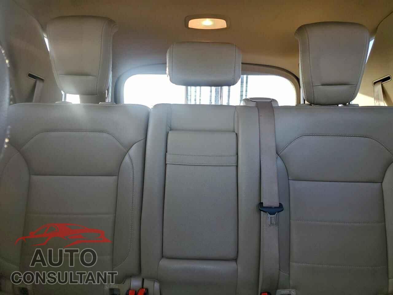 MERCEDES-BENZ M-CLASS 2012 - 4JGDA5HB3CA053657