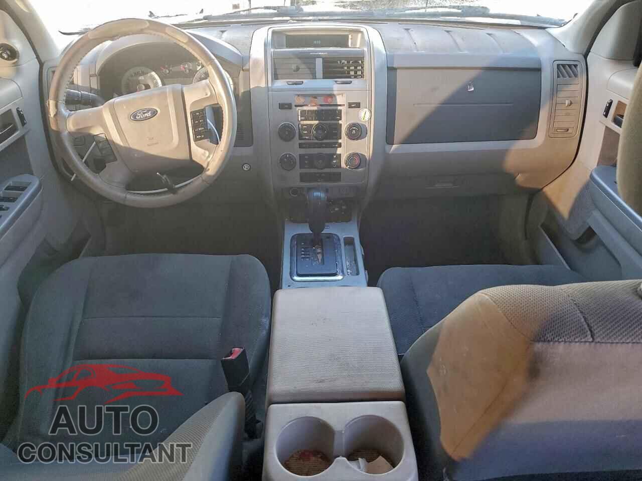 FORD ESCAPE 2010 - 1FMCU9D76AKA72481