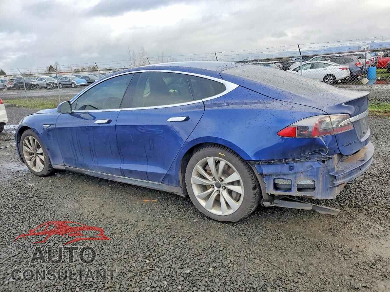 TESLA MODEL S 2015 - 5YJSA1S22FF081846