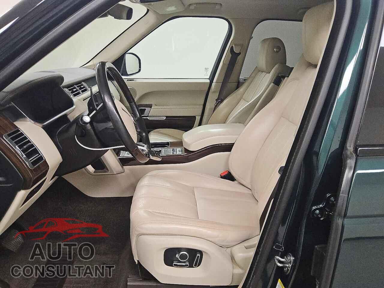 LAND ROVER RANGEROVER 2017 - SALGS2FV4HA369238