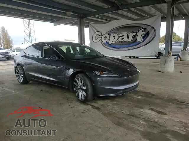 TESLA MODEL 3 2024 - 5YJ3E1EA8RF771052