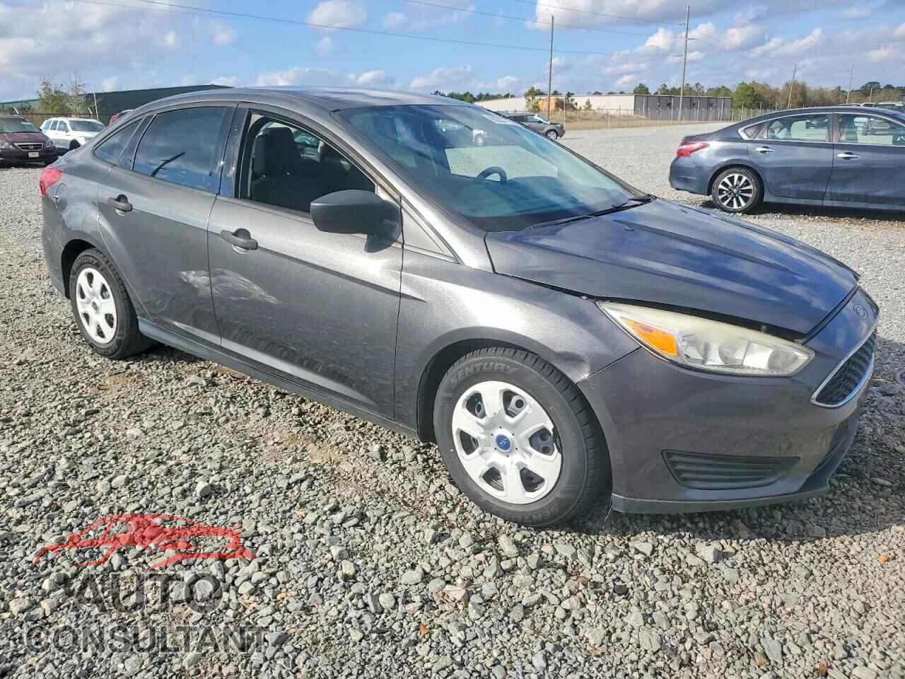 FORD FOCUS 2017 - 1FADP3E25HL308502