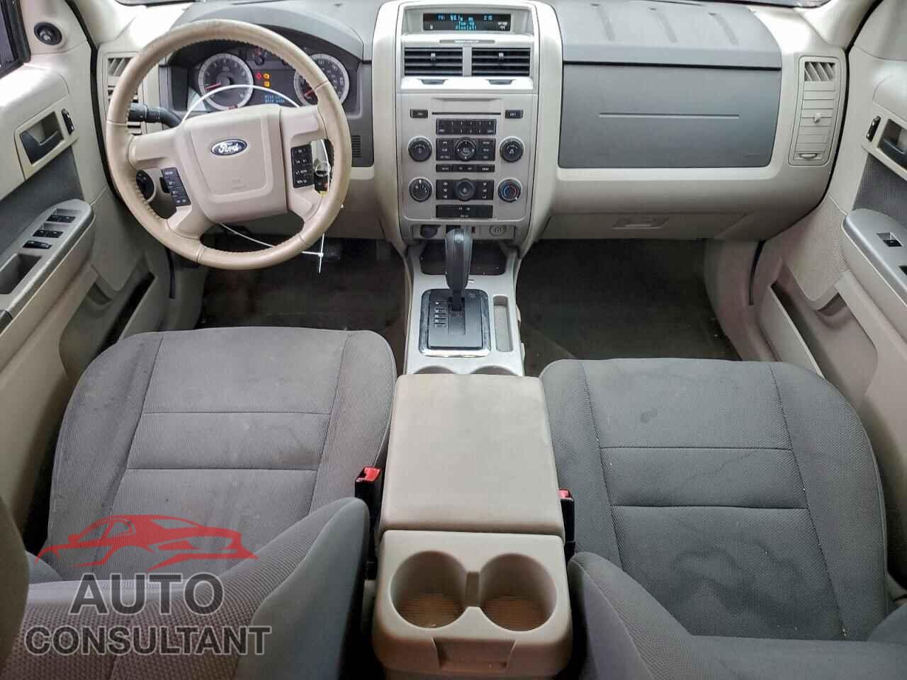 FORD ESCAPE 2009 - 1FMCU03G99KA65520