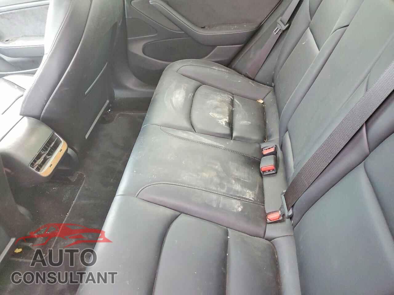 TESLA MODEL 3 2020 - 5YJ3E1EA7LF659883