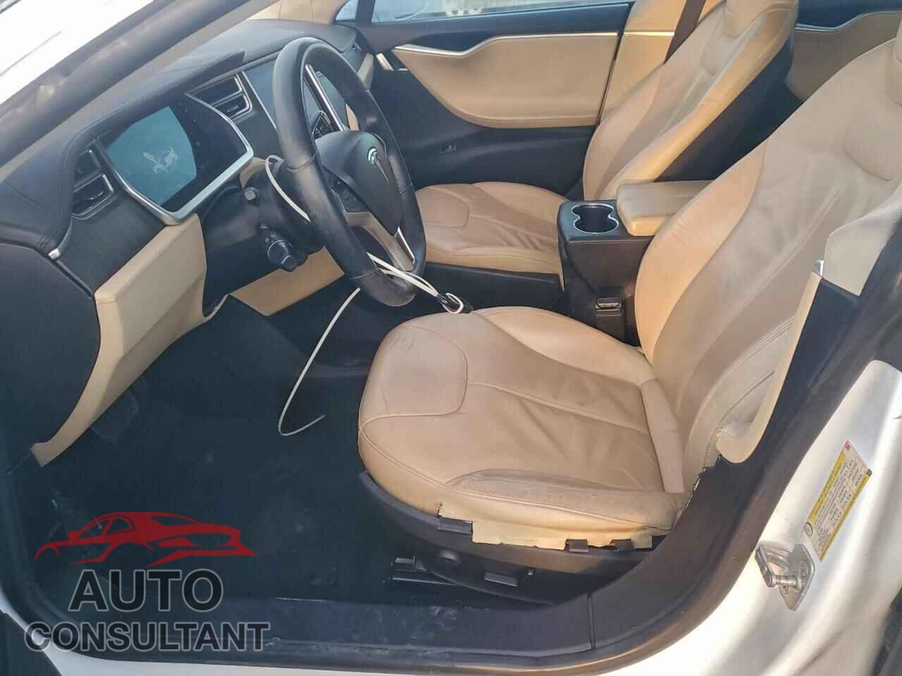 TESLA MODEL S 2013 - 5YJSA1DN2DFP12261