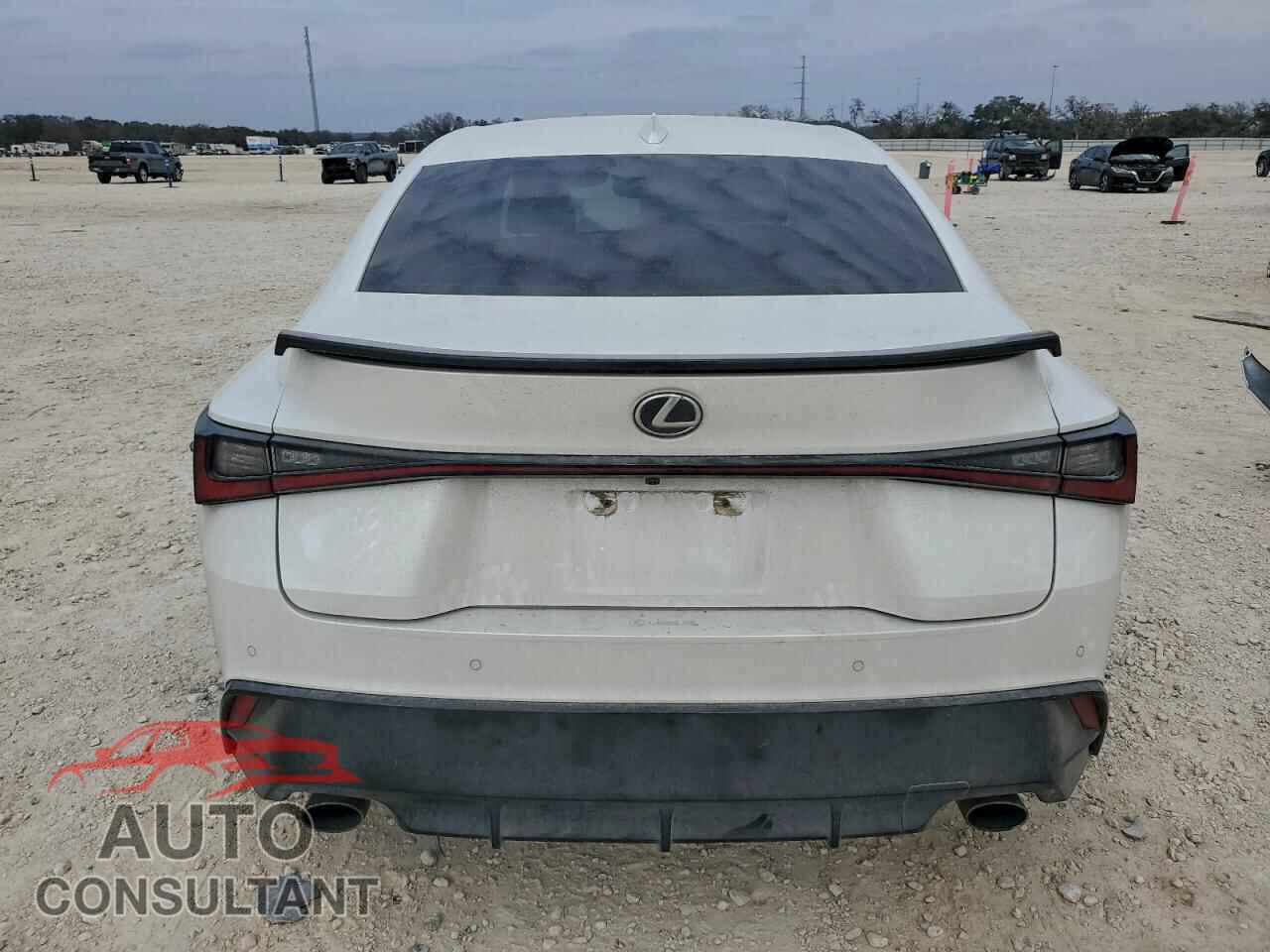 LEXUS IS 2021 - JTHCA1D25M5115986